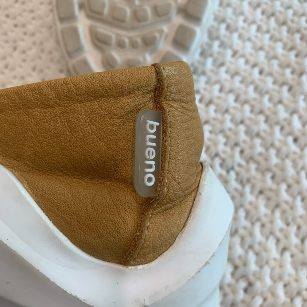 Bueno Pali Women’s Supple Leather Athletic Loafer, 1.5” Heel Height; Size 8 - Picture 3 of 5